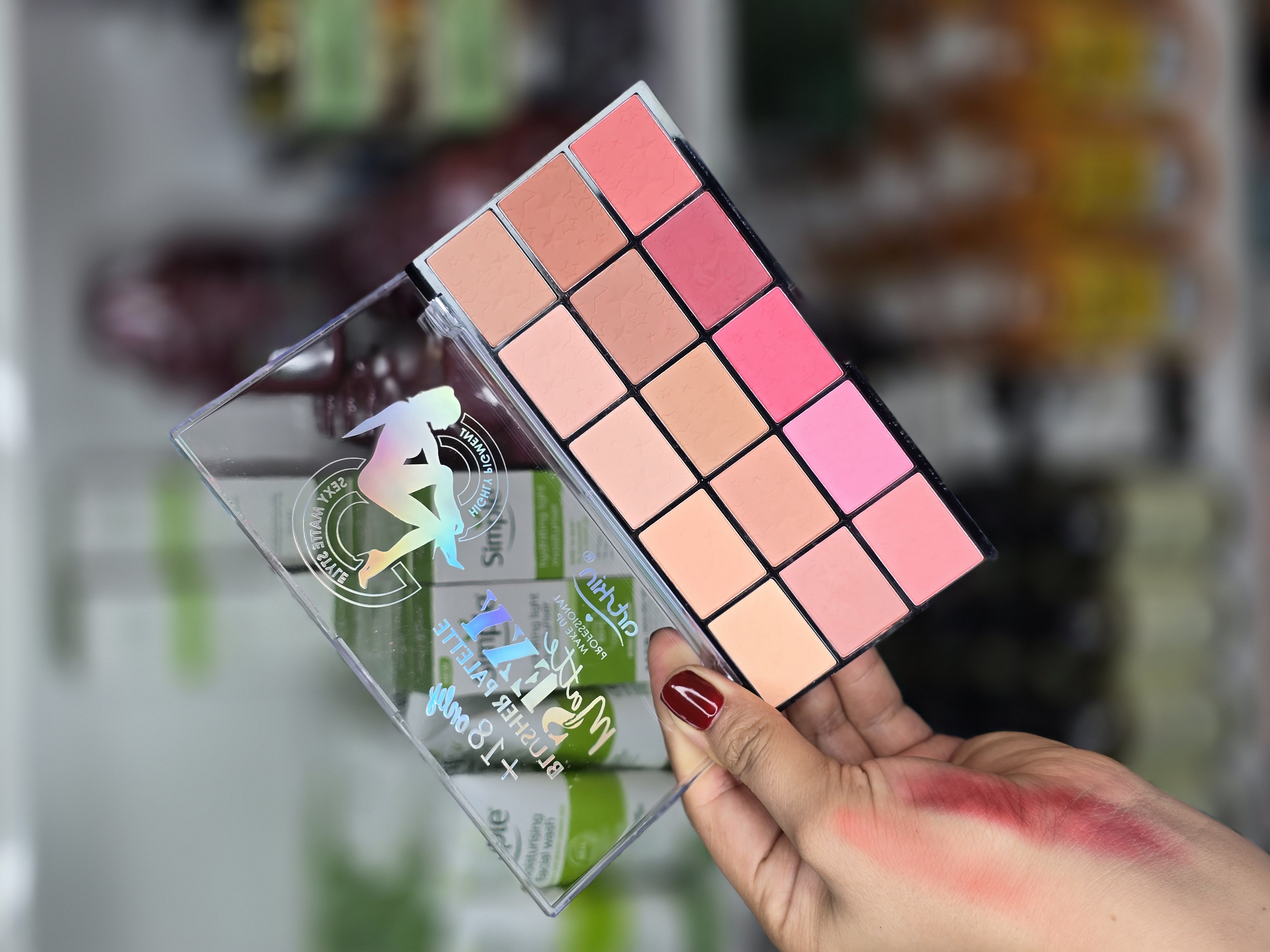 رژگونه ۱۵ رنگ آرت اسکین